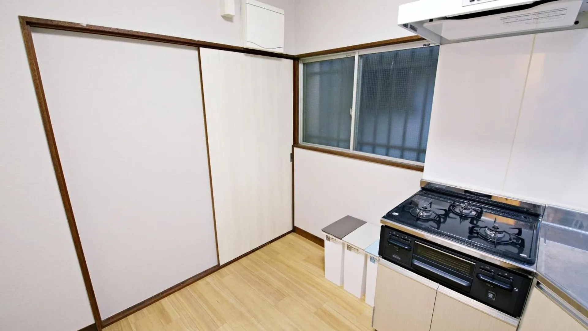 高谷邸 -Takaya House- Apartment Tokyo 0*,